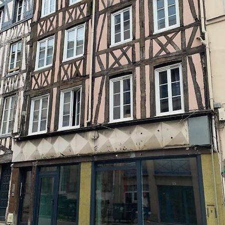 Studio Confortable Au Coeur De Rouen Esterno foto
