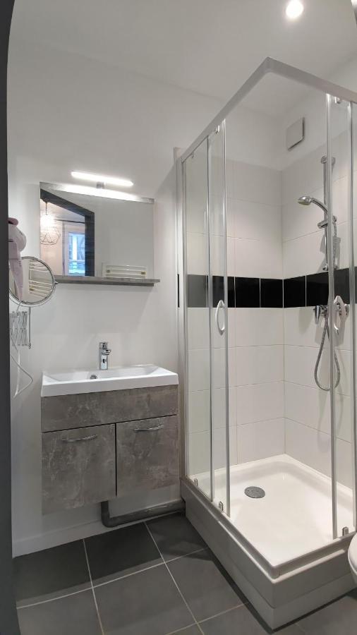 Studio Confortable Au Coeur De Rouen Esterno foto